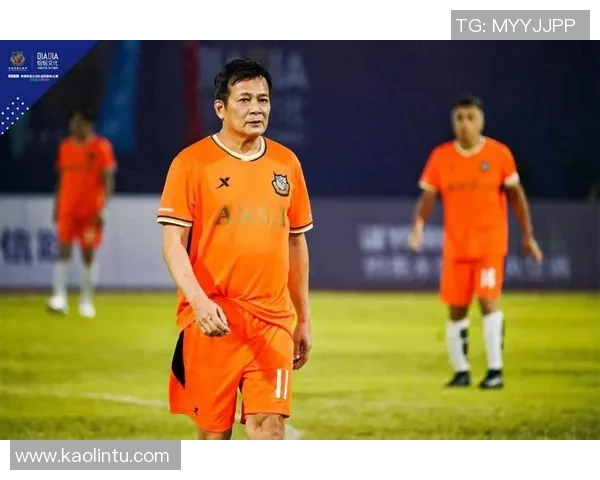 外号胡子的足球明星如何在绿茵场上展现独特魅力与风采